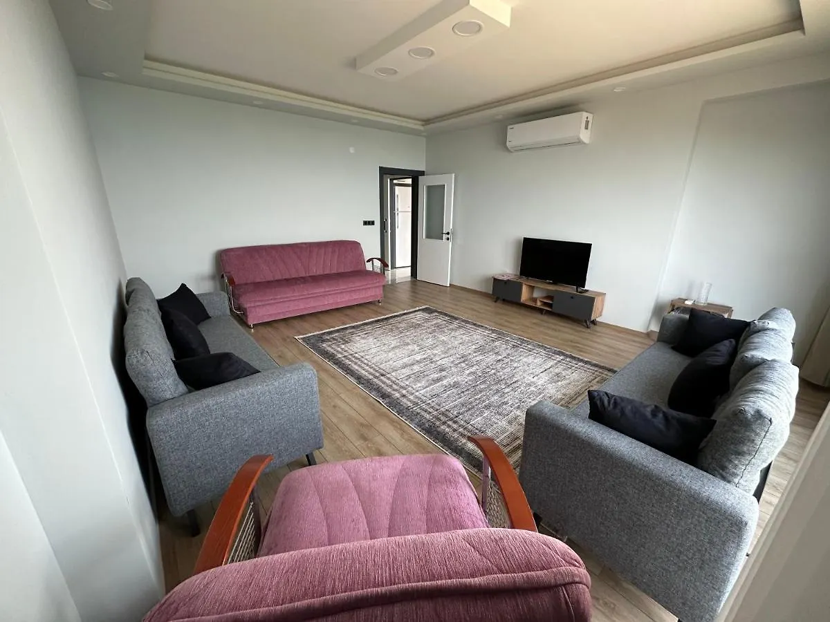 טראבזון Villa With Pool On The Beach דירה
