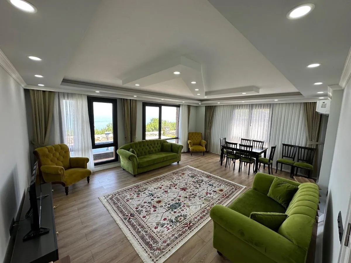 טראבזון Villa With Pool On The Beach