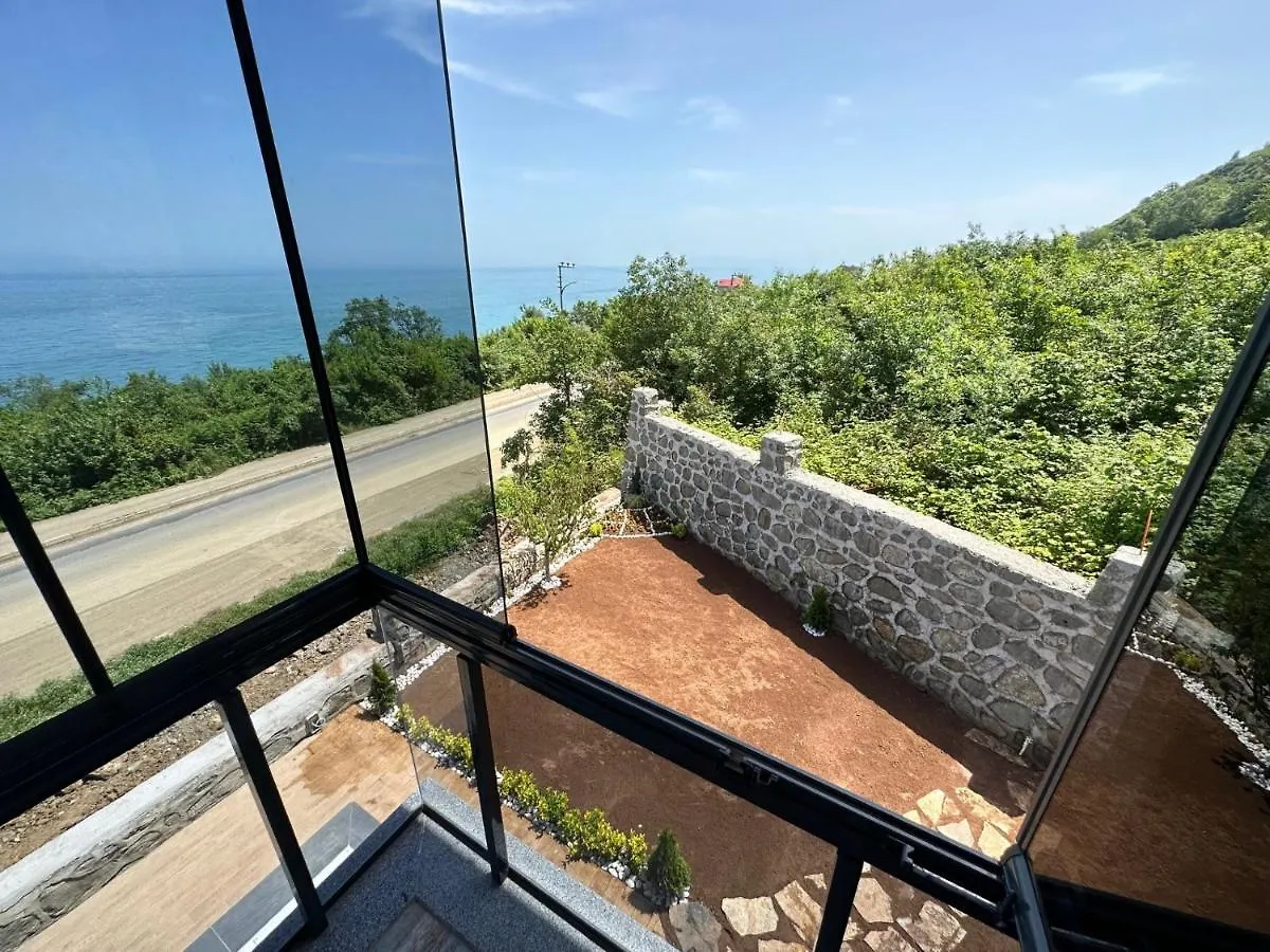 דירה טראבזון Villa With Pool On The Beach טורקיה