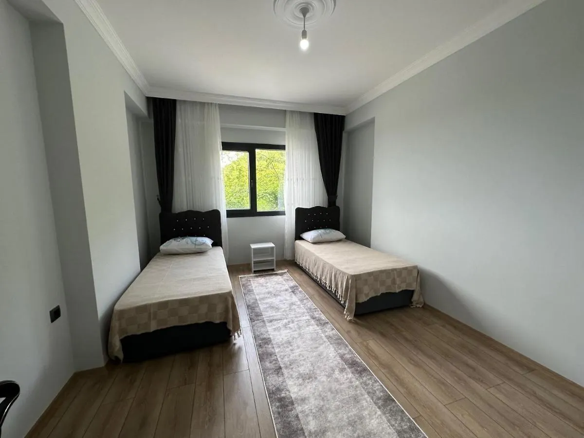Appartement Villa With Pool On The Beach Trabzon
