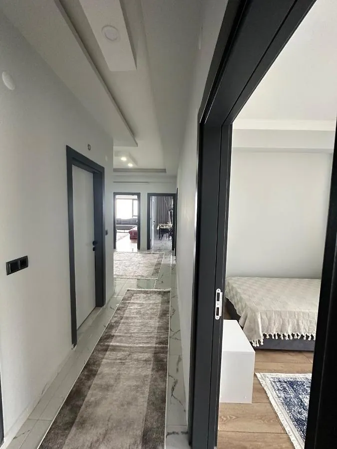 Villa With Pool On The Beach Trabzon